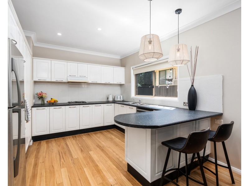 43 Dulwich Road, Springfield NSW 2250