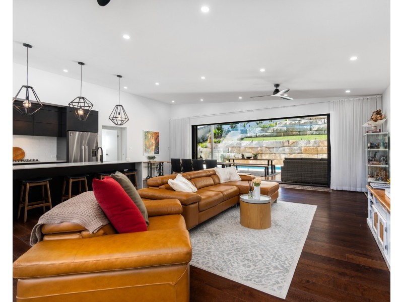 70 Woodview Avenue, Lisarow NSW 2250