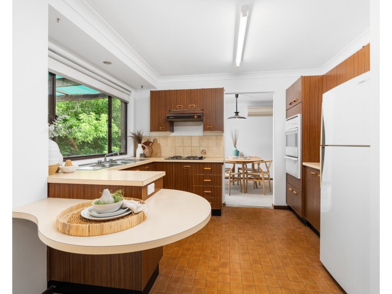 37 Strand Avenue, Narara NSW 2250