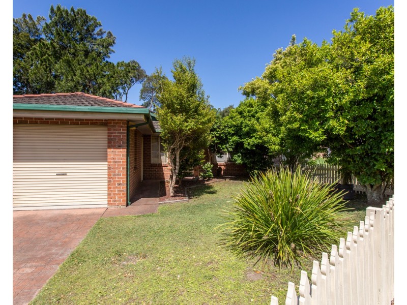 15 Tandara Close, Blue Haven NSW 2262