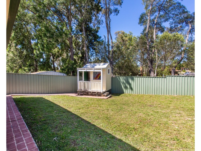15 Tandara Close, Blue Haven NSW 2262