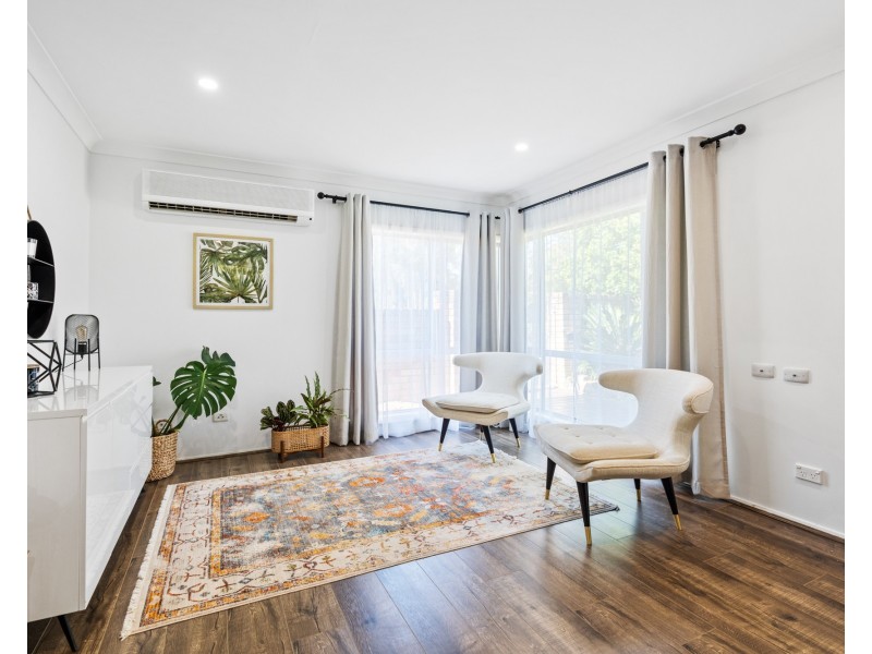53 North Crescent, Wyoming NSW 2250