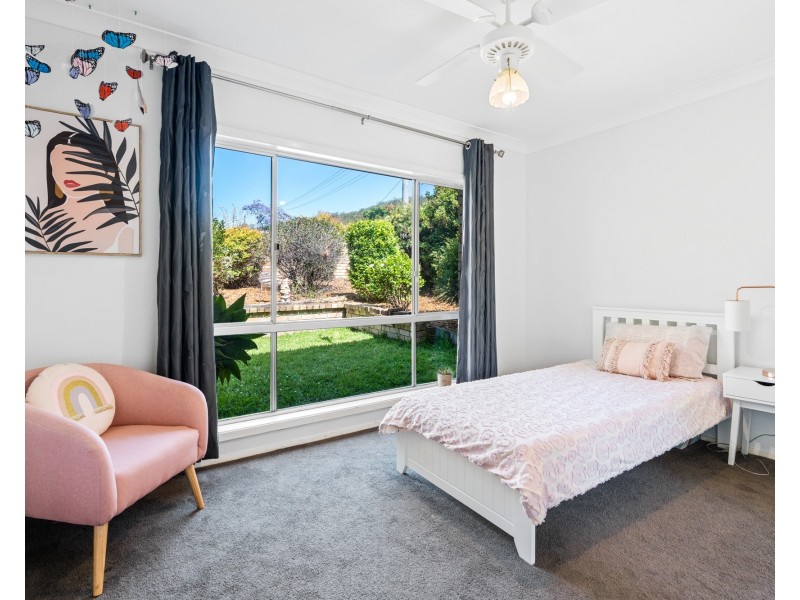 53 North Crescent, Wyoming NSW 2250