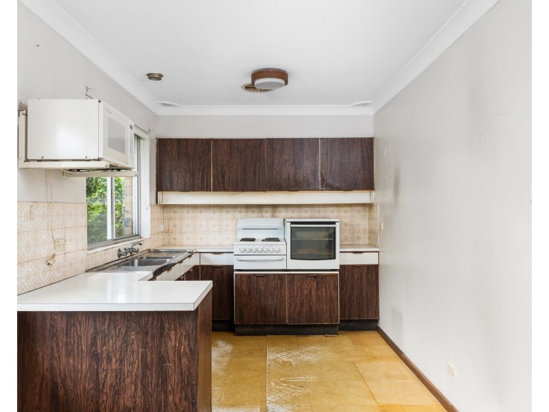 7 Bourbon Street, Wyoming NSW 2250