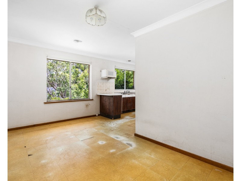 7 Bourbon Street, Wyoming NSW 2250