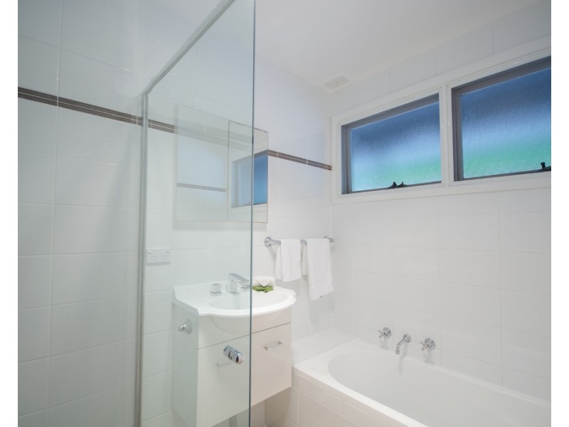 14 Chapman Crescent, Avoca Beach NSW 2251