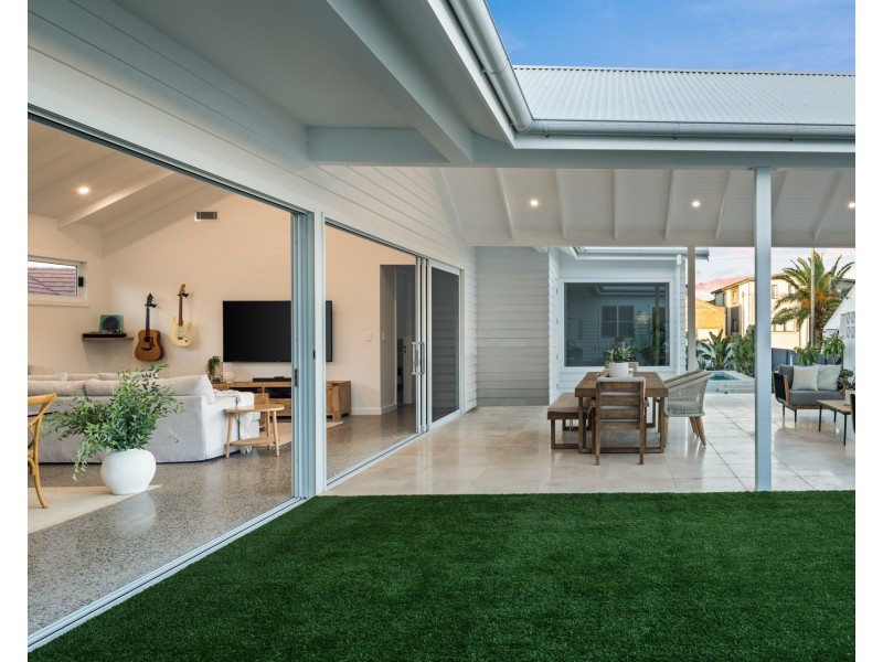 15 Leonard Street, The Entrance North NSW 2261