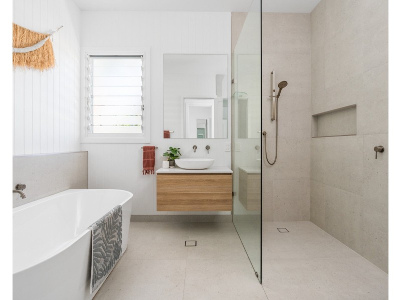 15 Leonard Street, The Entrance North NSW 2261