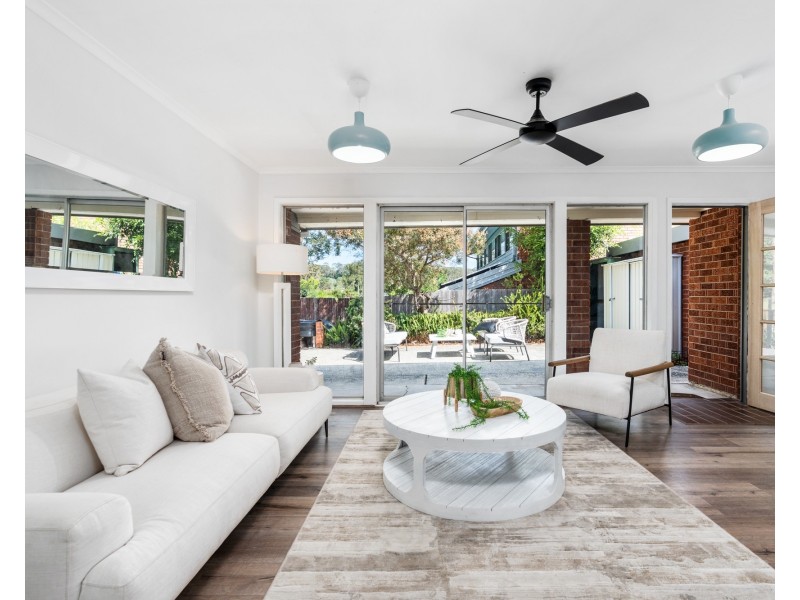17 Fragar Avenue, Wyoming NSW 2250