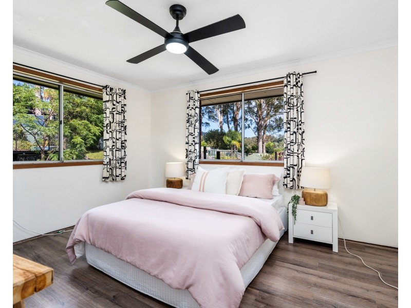 17 Fragar Avenue, Wyoming NSW 2250