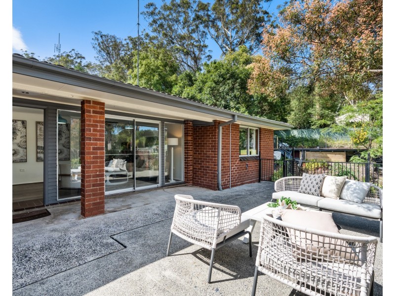 17 Fragar Avenue, Wyoming NSW 2250