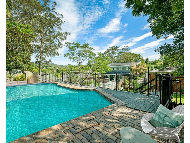 17 Fragar Avenue, Wyoming NSW 2250