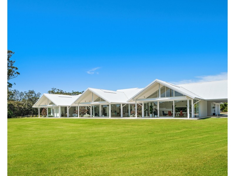 13 Beaverdale Place, Tumbi Umbi NSW 2261