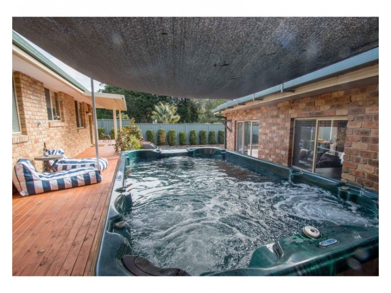 63 Manns Road, Narara NSW 2250