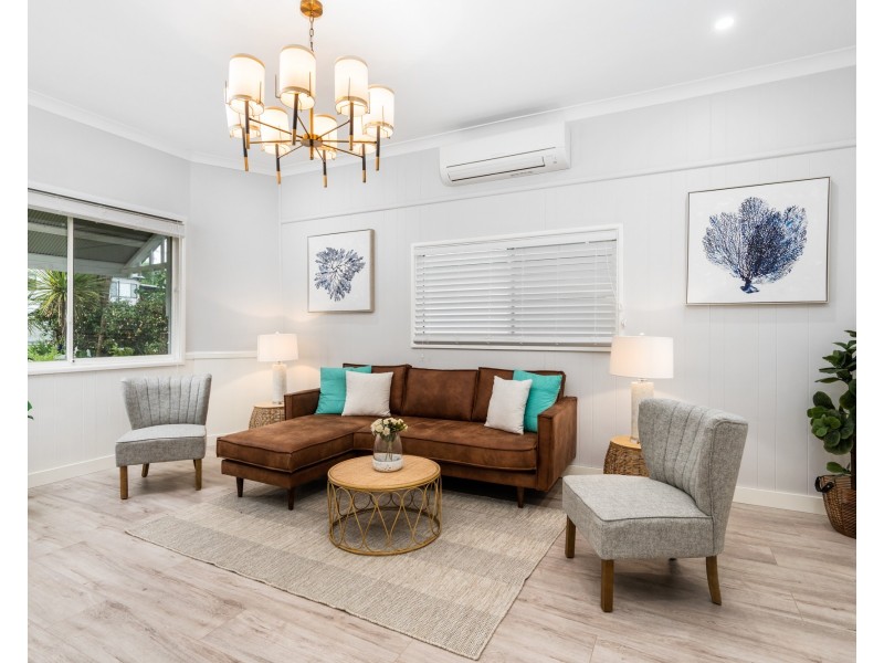 9 Maidens Brush Road, Wyoming NSW 2250