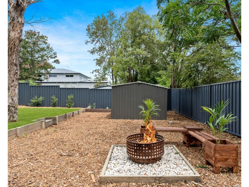 9 Maidens Brush Road, Wyoming NSW 2250