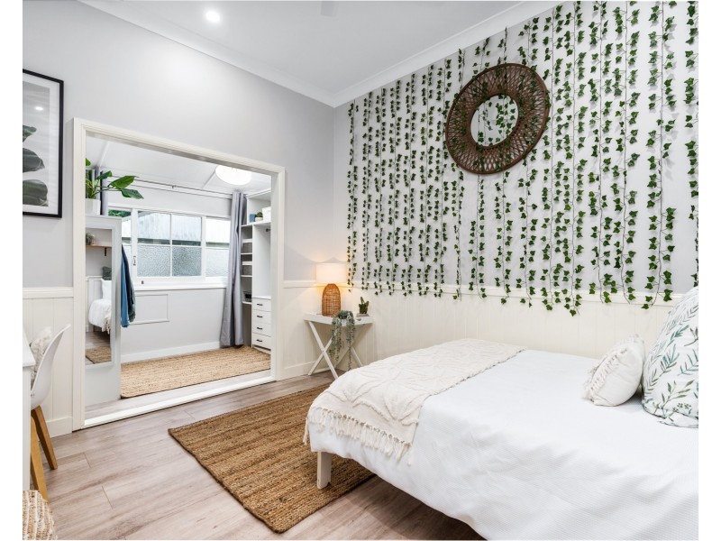 9 Maidens Brush Road, Wyoming NSW 2250