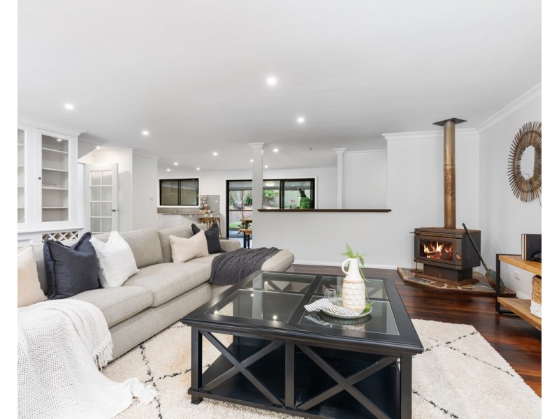 94 Reeves Street, Narara NSW 2250