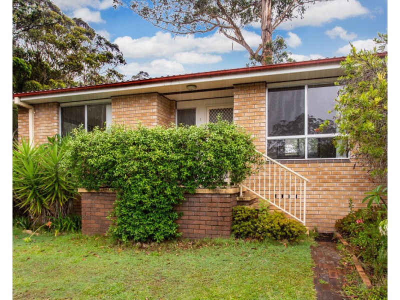 1/4 Kalawarra Road, Wyoming NSW 2250