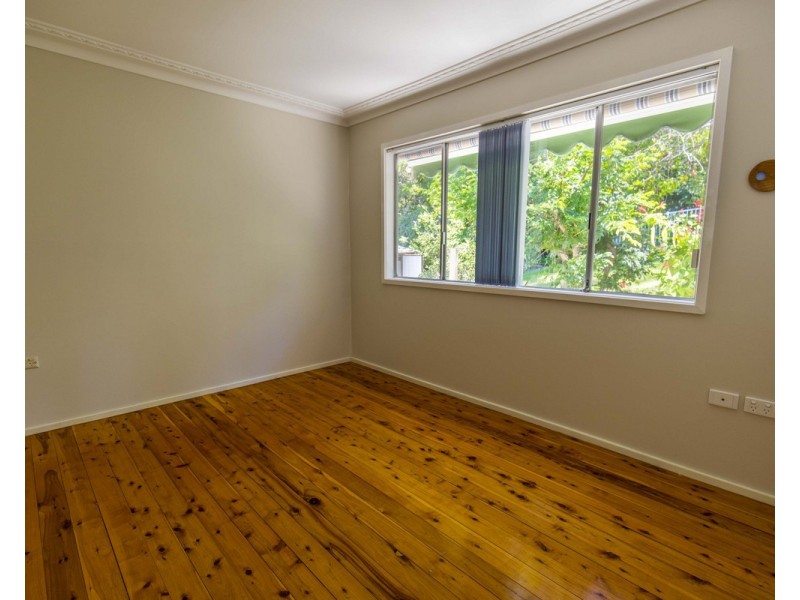 5 Delaware Road, Niagara Park NSW 2250