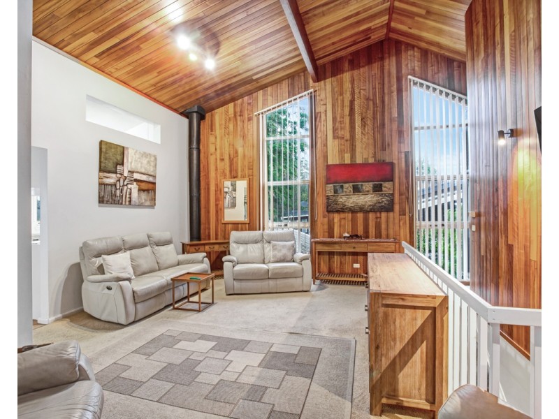 62 Berrys Head Road, Wyoming NSW 2250