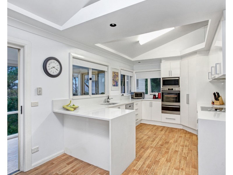 62 Berrys Head Road, Wyoming NSW 2250