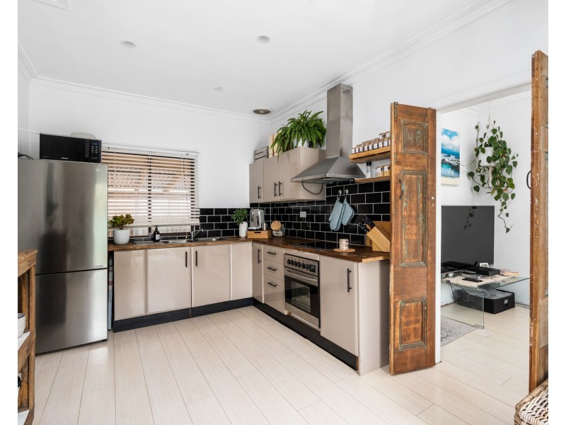 52 Manly Parade, The Entrance North NSW 2261