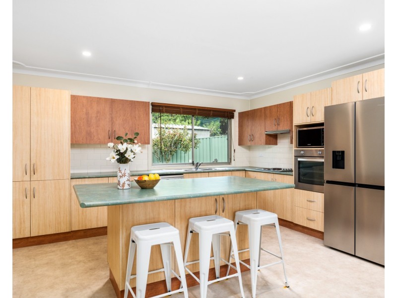 131 Jarrett Street, Wyoming NSW 2250