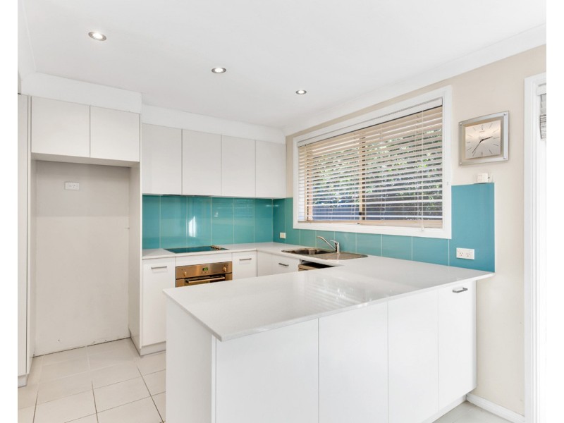 1/156 Albany Street, Point Frederick NSW 2250
