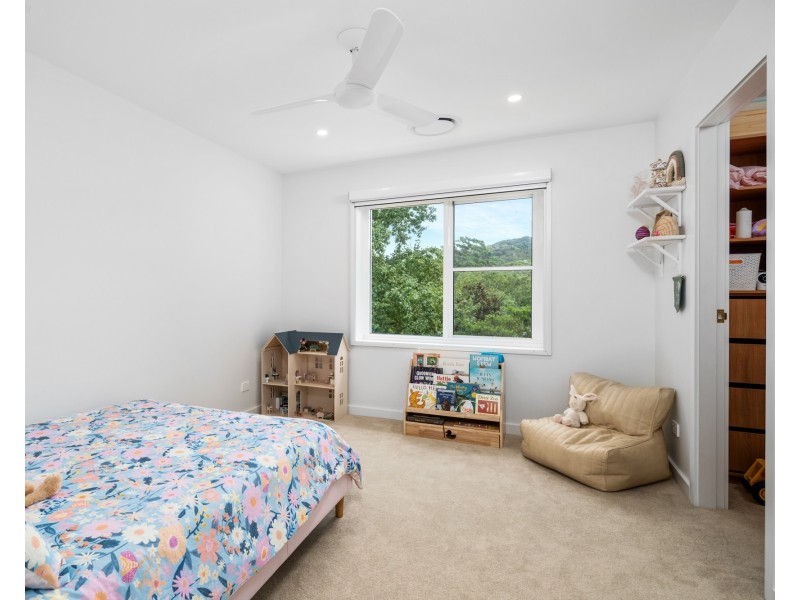 42 McGarrity Avenue, Matcham NSW 2250