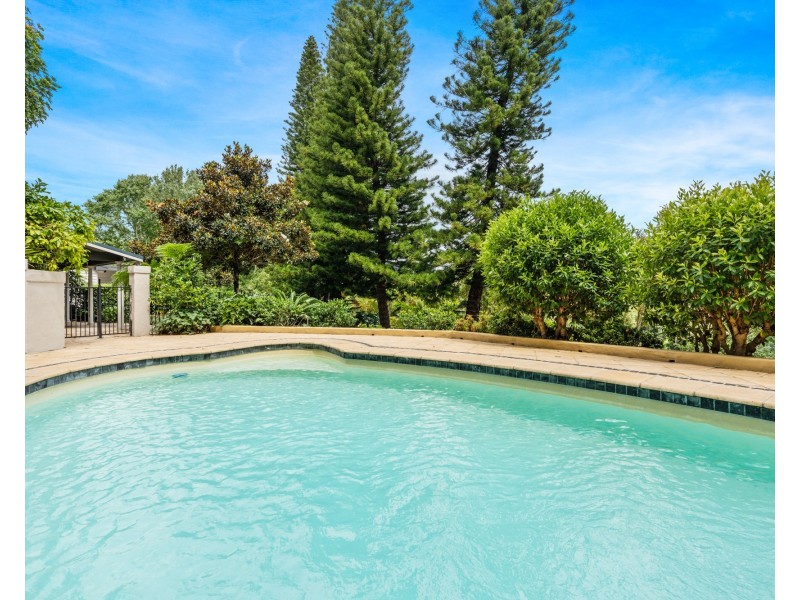 42 McGarrity Avenue, Matcham NSW 2250