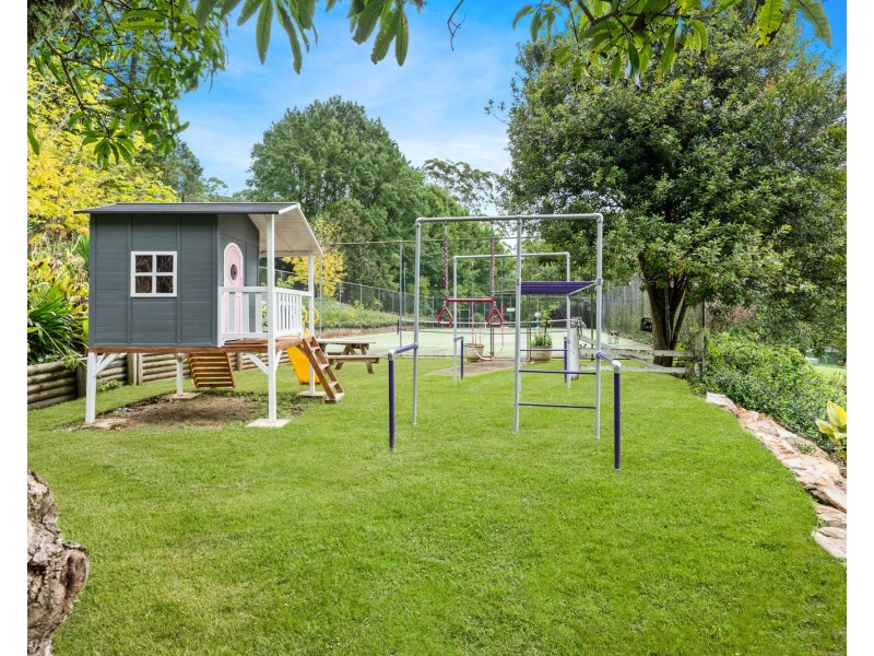 42 McGarrity Avenue, Matcham NSW 2250