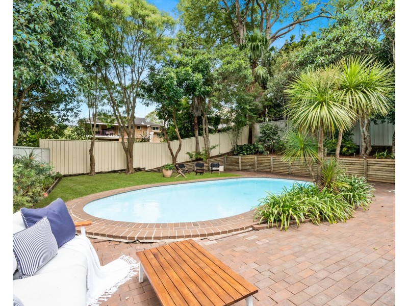 10 Bourbon Street, Wyoming NSW 2250