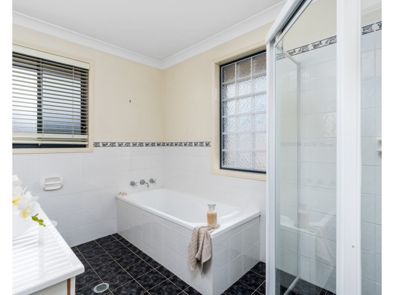 50a Pacific Highway, Ourimbah NSW 2258