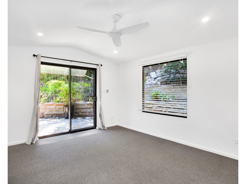 99 Lake Shore Drive, North Avoca NSW 2260