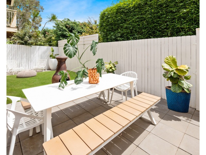 8/82 Ocean View Drive, Wamberal NSW 2260