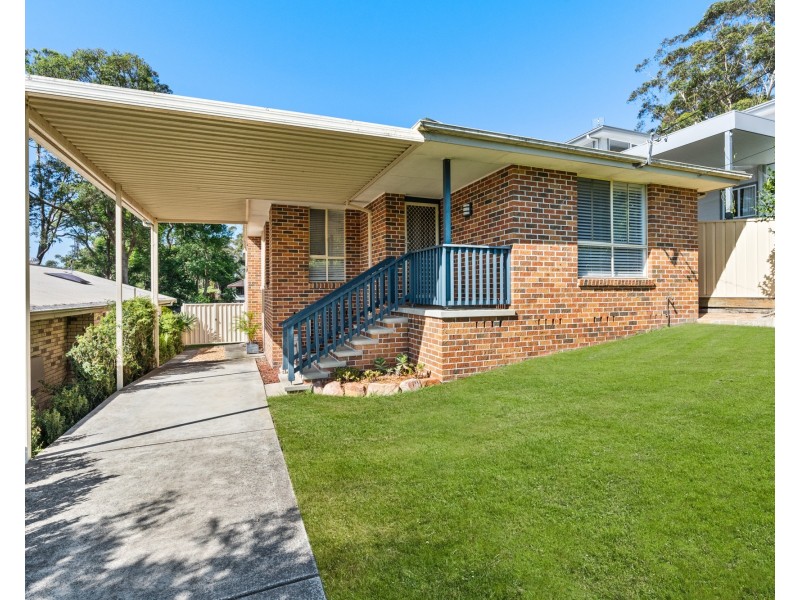8 Dulwich Road, Springfield NSW 2250