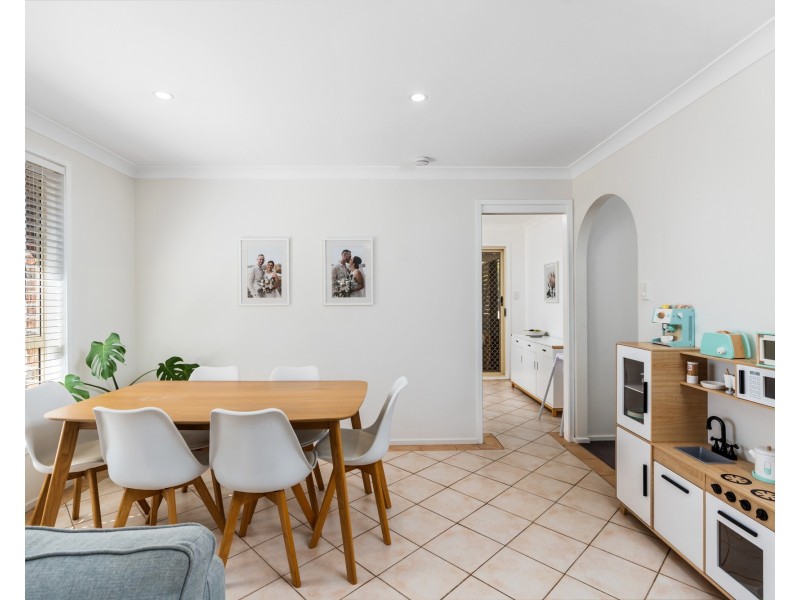 8 Dulwich Road, Springfield NSW 2250