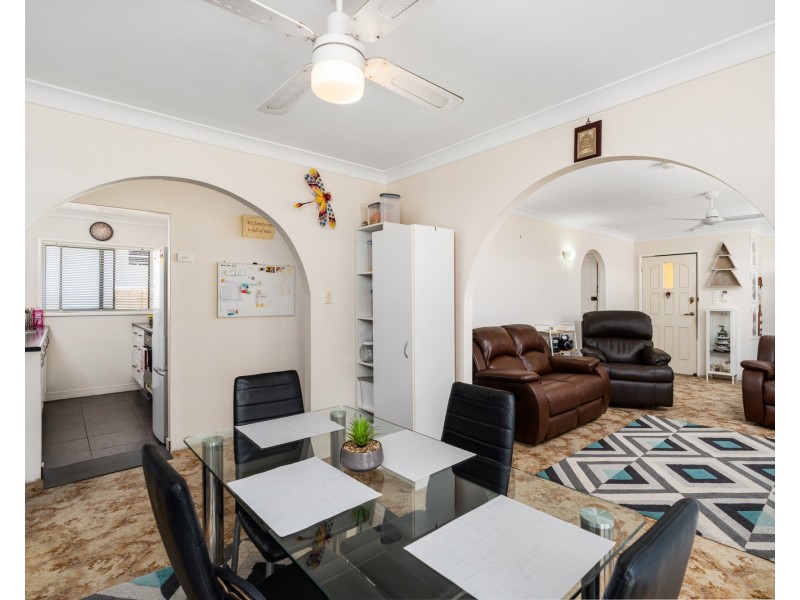 39 Bondi Road, The Entrance North NSW 2261