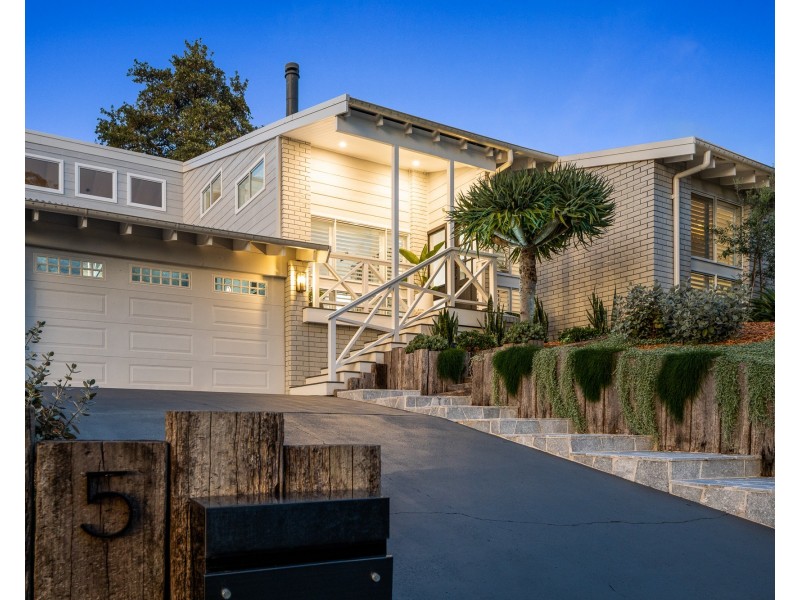 5 Woodland Road, Terrigal NSW 2260