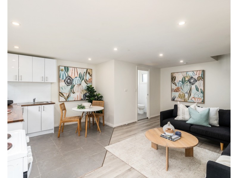 7 River Street, Springfield NSW 2250