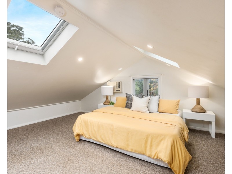 7 River Street, Springfield NSW 2250