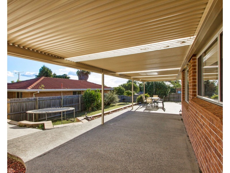 11 Benkari Avenue, Kariong NSW 2250