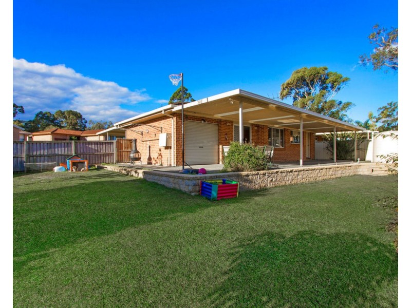 11 Benkari Avenue, Kariong NSW 2250