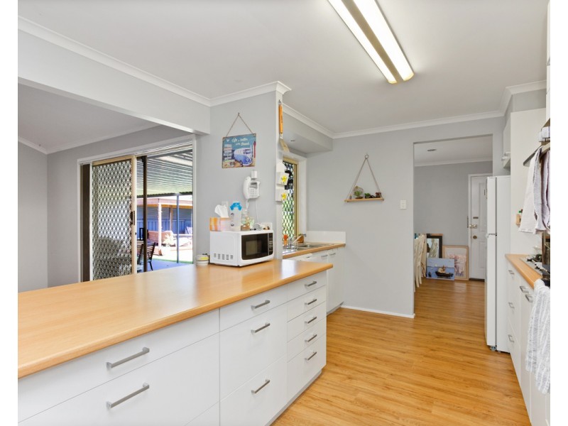 10 Karena Street, Tumbi Umbi NSW 2261