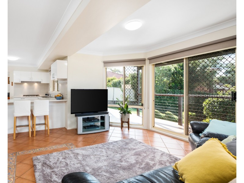 4 Aires Close, Erina NSW 2250