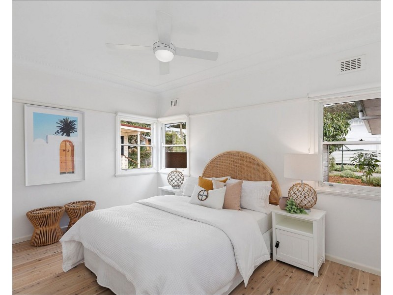 37 Kurrawa Avenue, Point Clare NSW 2250