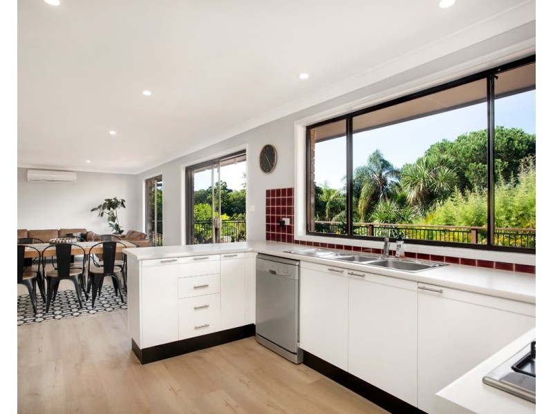 9 Melville Street, Kincumber NSW 2251