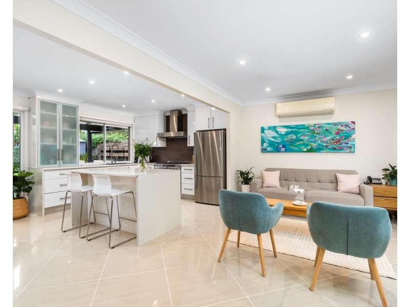 2 Kareel Close, Erina NSW 2250