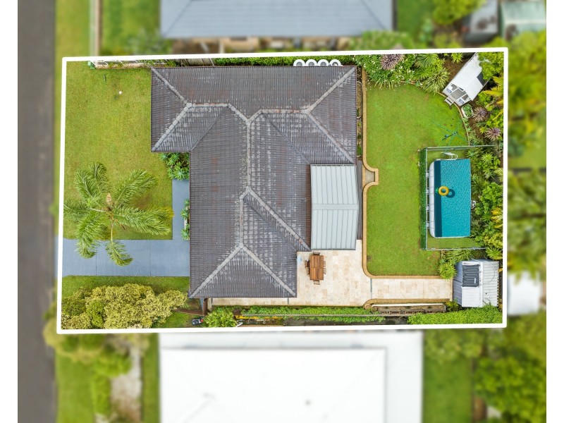 2 Kareel Close, Erina NSW 2250